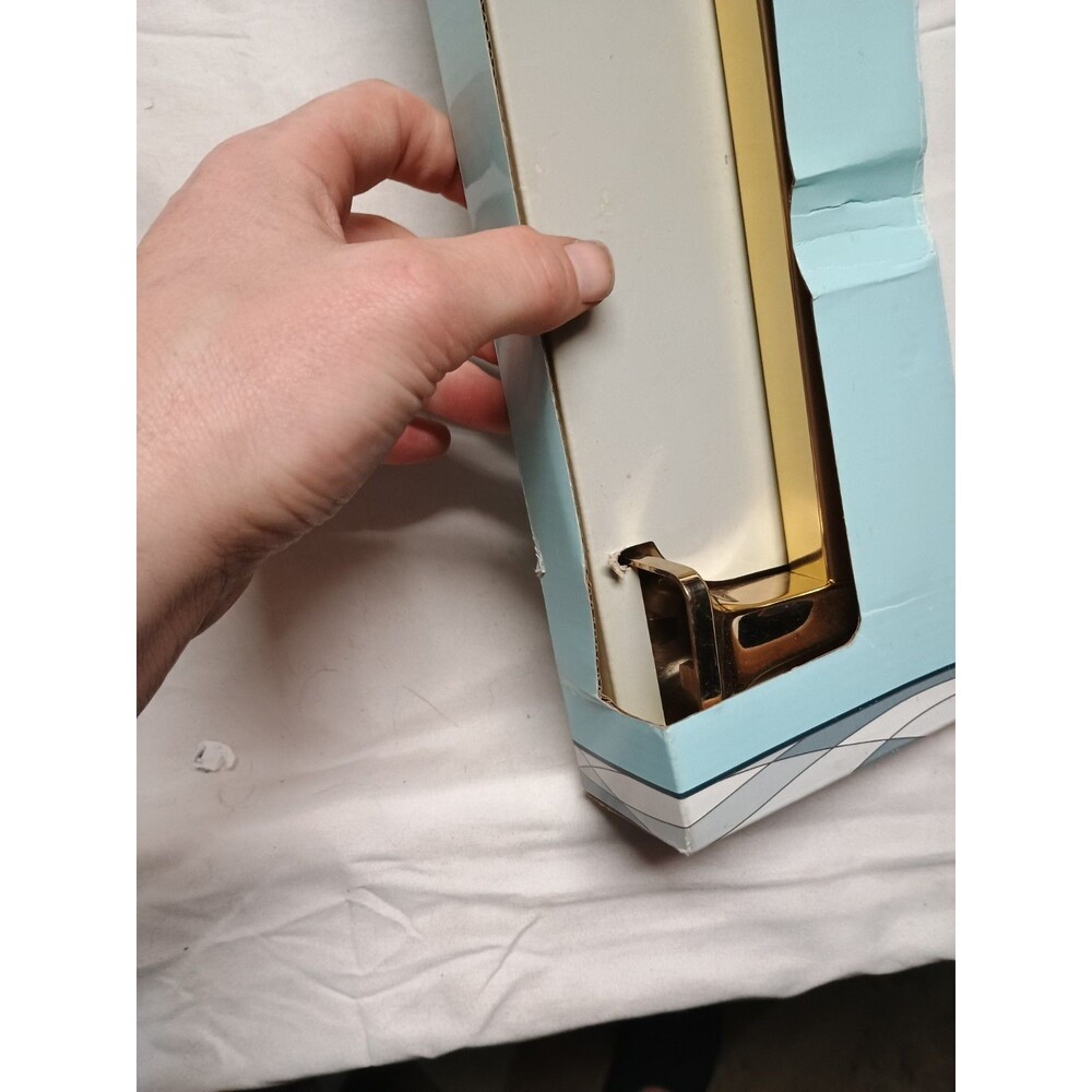 Style Selections Seton 24" Towel Bar Polished Brass Gold #051976 New - Picture 3 of 8